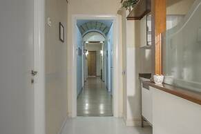 Bonapace Porta Nolana B&B