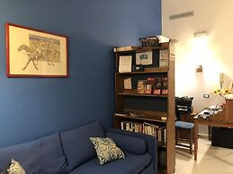 Bonapace Porta Nolana B&B