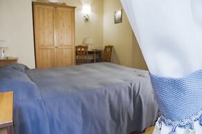 Bonapace Porta Nolana B&B