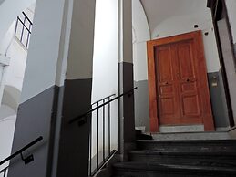 Bonapace Porta Nolana B&B