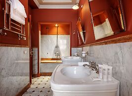 Hotel Locarno