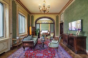 Hotel Locarno