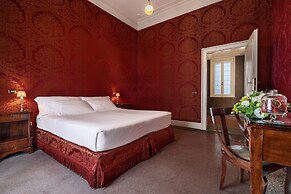 Hotel Locarno