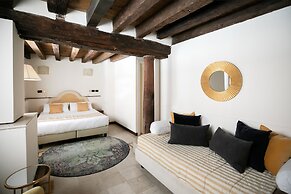 Ca' San Giorgio Relais & Suites