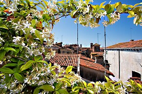 Ca' San Giorgio Relais & Suites