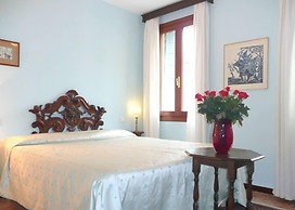 3749 Ponte Chiodo Guest House