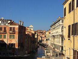 3749 Ponte Chiodo Guest House