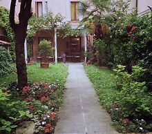 3749 Ponte Chiodo Guest House