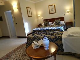 Villa Cattani Stuart XVII secolo