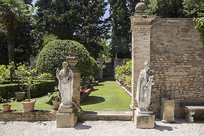 Villa Cattani Stuart XVII secolo