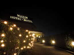 Maxim Hotel
