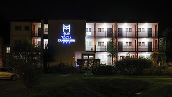 Hotel Tambourin