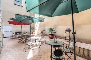 Marta Inn