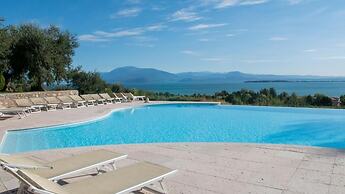 Castello Belvedere Apartments