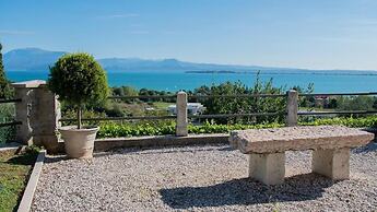 Castello Belvedere Apartments