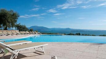 Castello Belvedere Apartments