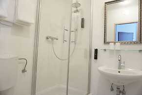 Hotel Pension Lumes - Self Check-In