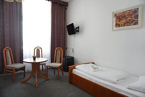 Hotel Pension Lumes - Self Check-In