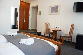 Hotel Pension Lumes - Self Check-In