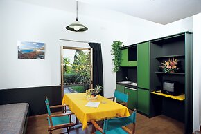 Eco Village Baia delle Ginestre