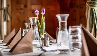 Hotel Bergwirt Schönbrunn