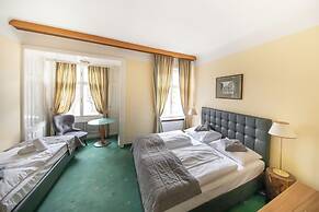 Hotel Bergwirt Schönbrunn