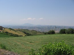 Bed & Breakfast Giardino Agritourist