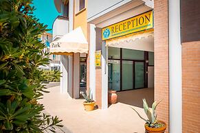 Beverly Park Residence