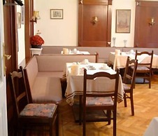 Hotel Pension Stadtpark