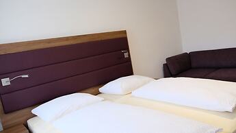 Pension Elisabeth - Rooms & Apartments