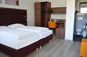 Pension Elisabeth - Rooms & Apartments