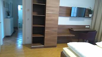 Pension Elisabeth - Rooms & Apartments