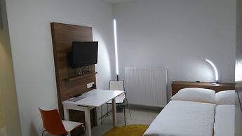 Pension Elisabeth - Rooms & Apartments