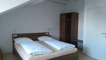 Pension Elisabeth - Rooms & Apartments