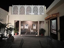 Hotel Ratnawali