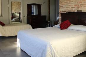 Red Wine - Guest House