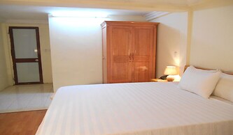 Hanoi Discovery Hotel