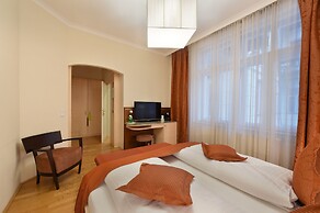 Hotel Pension Baronesse