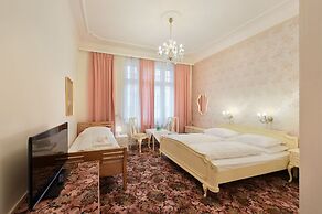 Hotel Pension Baronesse