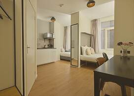 Quentin Canal House Hotel
