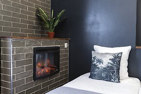 Quentin Amsterdam Hotel