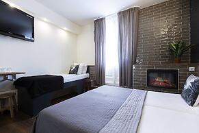 Quentin Amsterdam Hotel