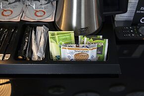 Quentin Amsterdam Hotel