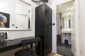 Quentin Amsterdam Hotel