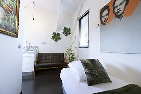 Quentin Amsterdam Hotel