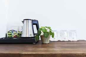 Quentin Amsterdam Hotel