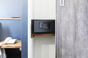 Quentin Amsterdam Hotel