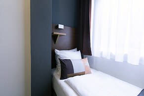 Quentin Amsterdam Hotel