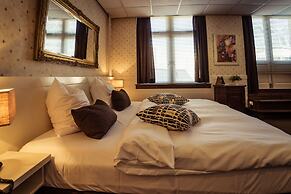 Queen Hotel