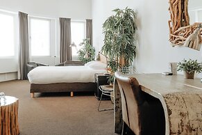 Queen Hotel
